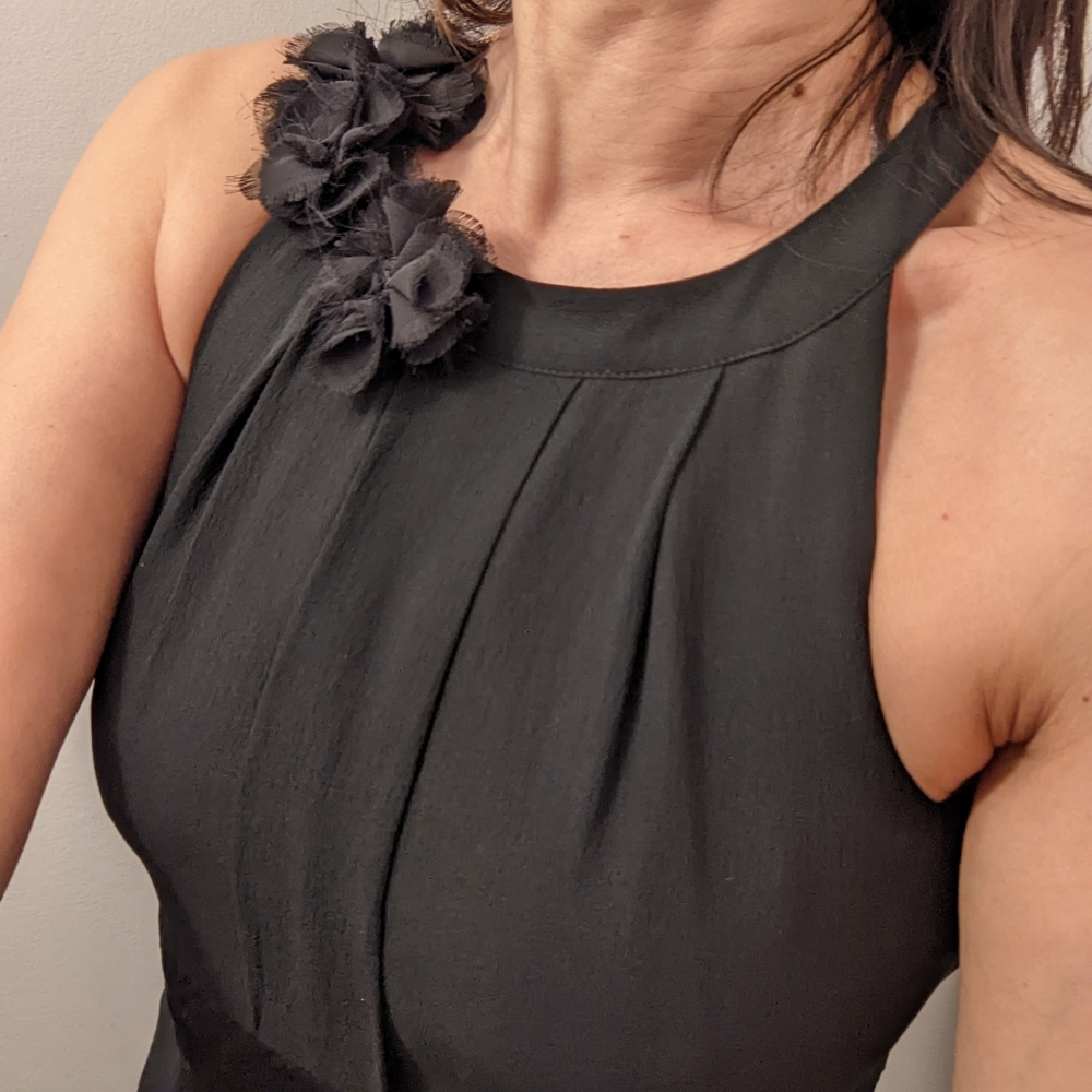 Jacob Size 2 black silk knee-length fully-lined party dress.